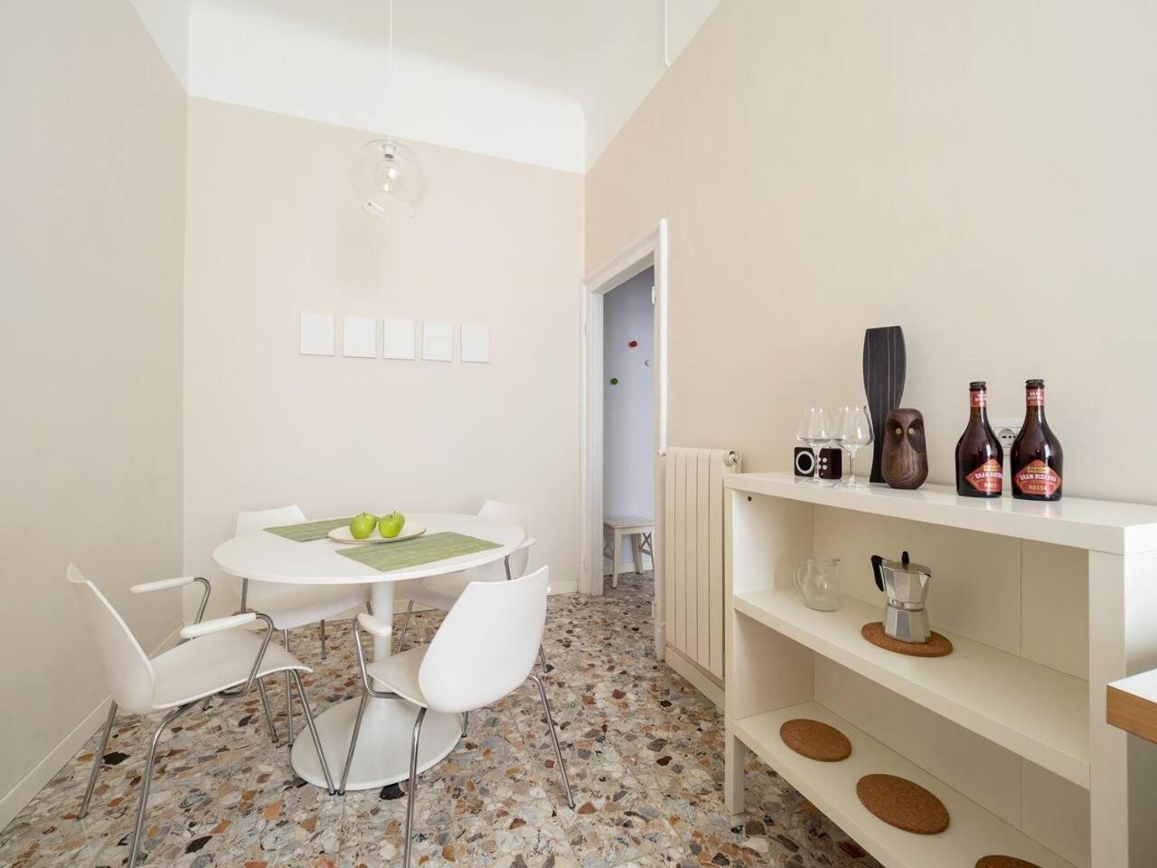 Apartament Trilocale 4/5 Ospiti In Stazione Mediolan Zewnętrze zdjęcie